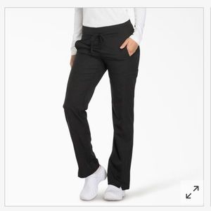 Dickie’s Women’s Dynamix Straight Leg Cargo Scrub Pants, Black